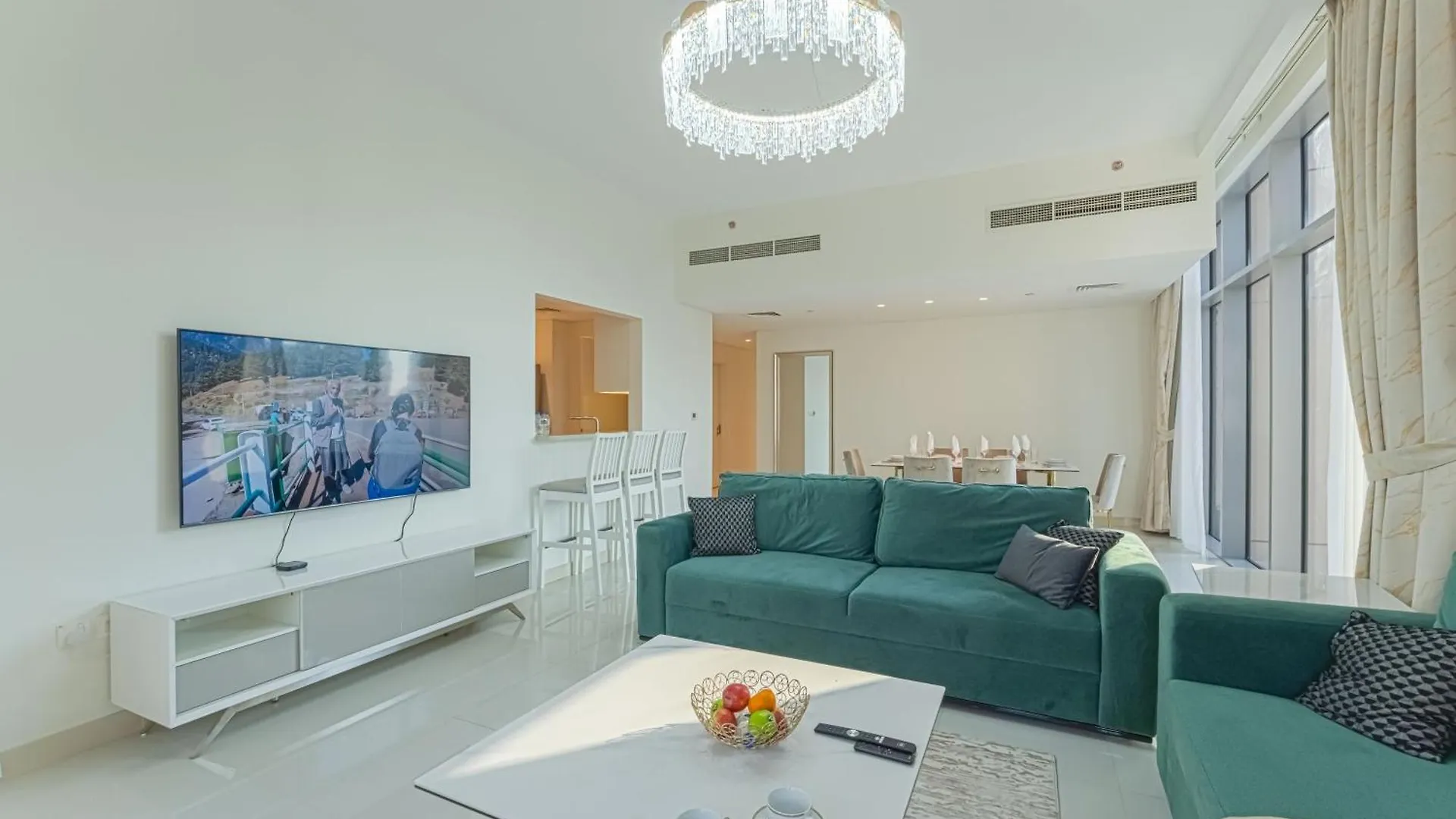 Beautiful 2Br Apartment In The Heart Of Blvd دبي