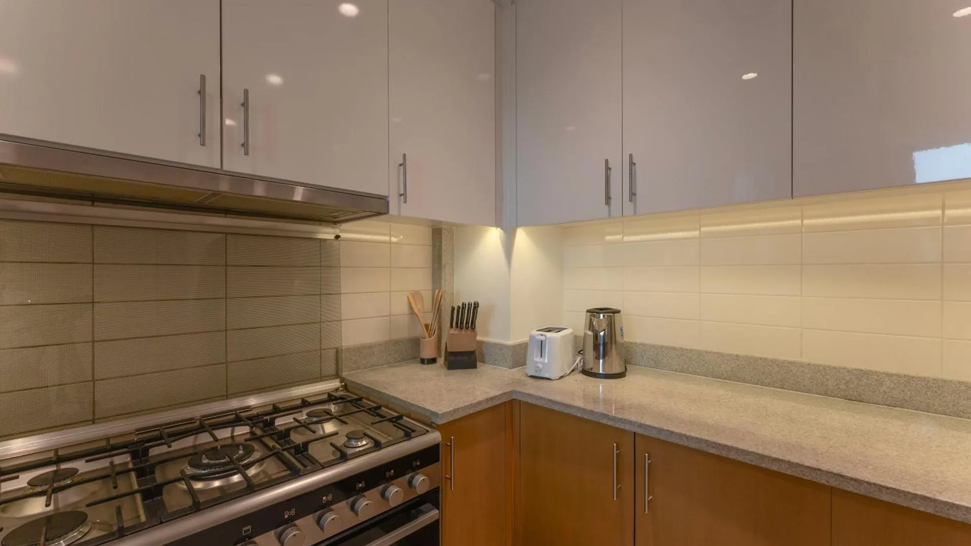 Beautiful 2Br Apartment In The Heart Of Blvd دبي 0*,  الإمارات العربية المتحدة