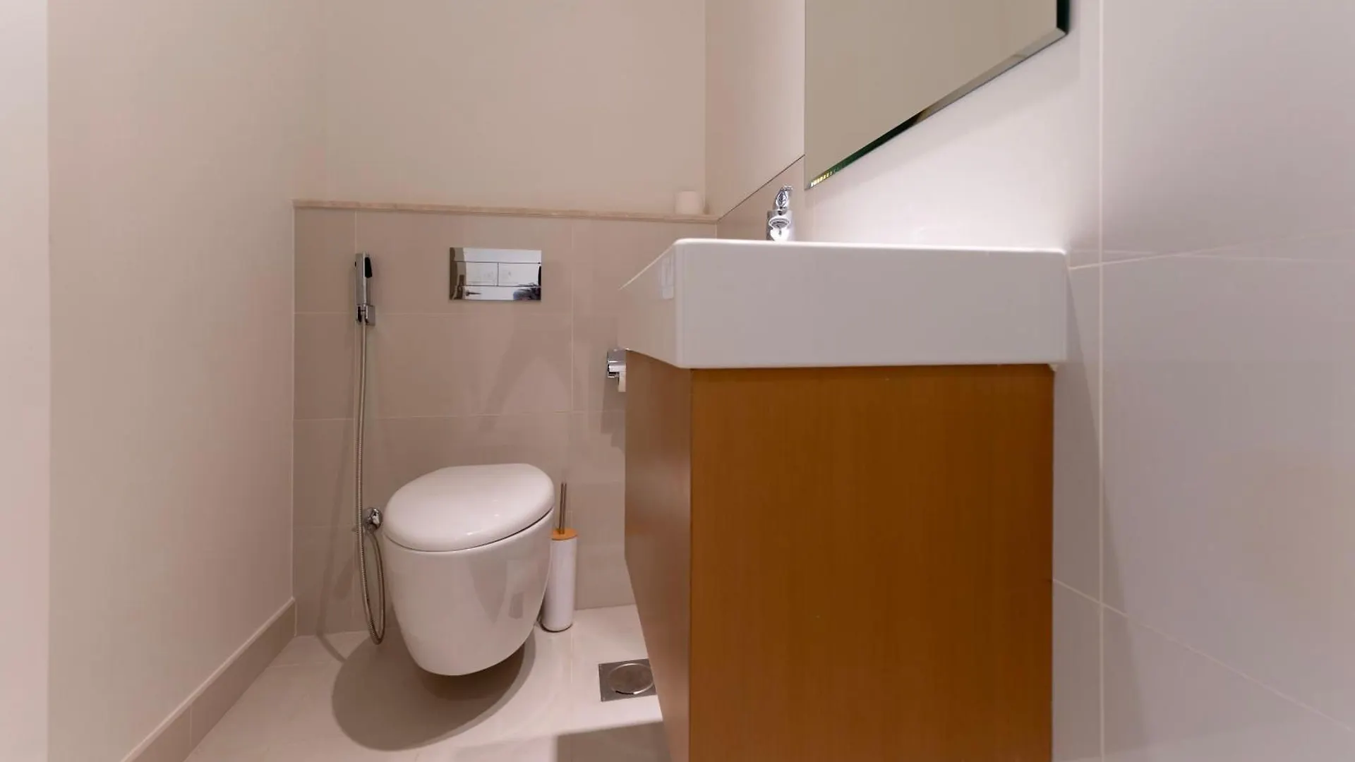 Beautiful 2Br Apartment In The Heart Of Blvd دبي 0*,  الإمارات العربية المتحدة