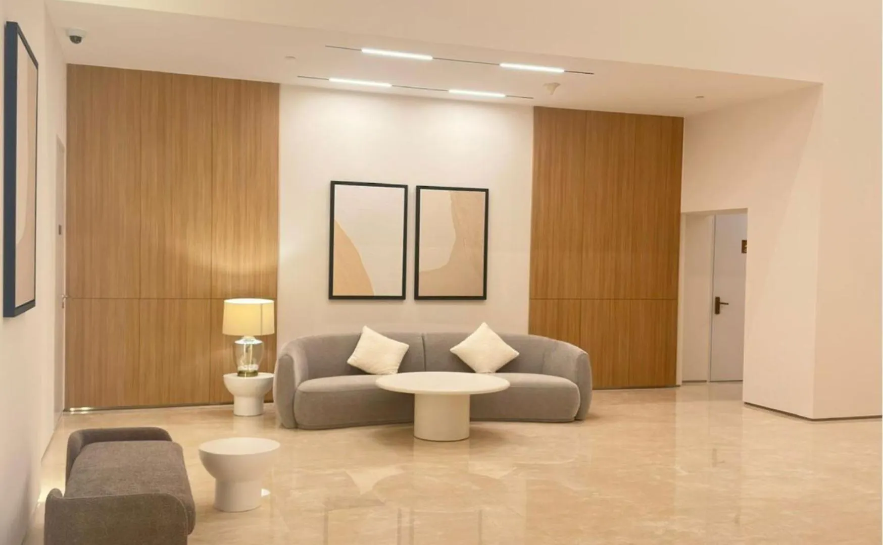 Beautiful 2Br Apartment In The Heart Of Blvd دبي